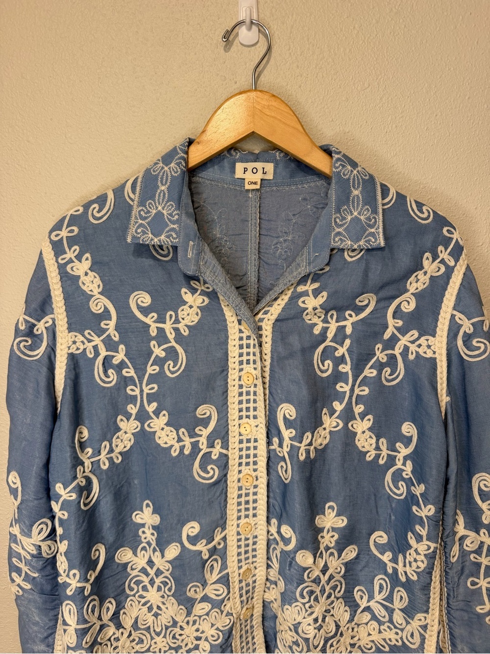 POL Embroidered Relaxed Button-Front Top - Picture 4 of 12